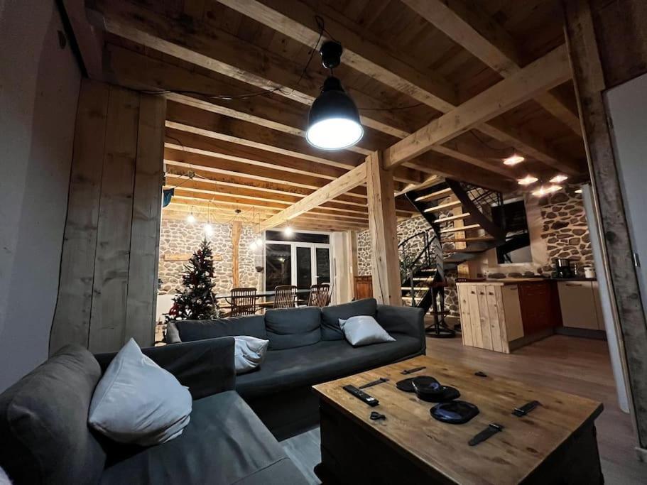 La Grange De La Gratade Villa Rochefort-Montagne Dış mekan fotoğraf