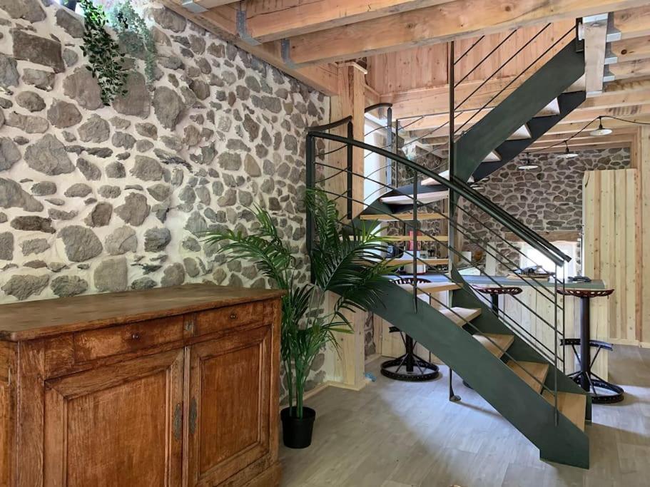 La Grange De La Gratade Villa Rochefort-Montagne Dış mekan fotoğraf